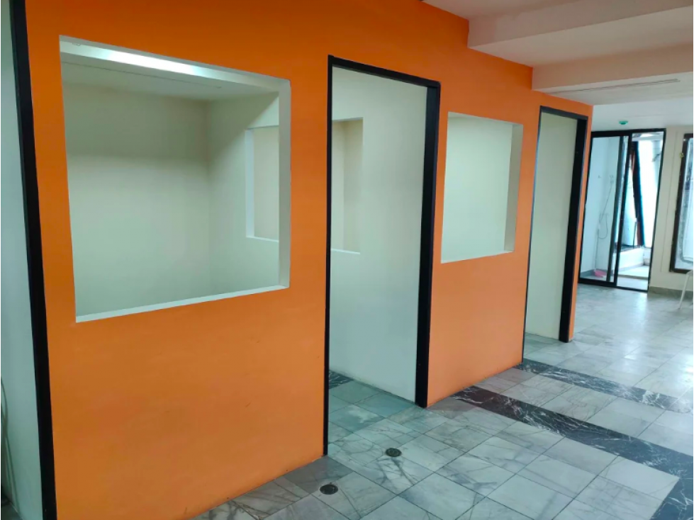 Excelente Oportunidad! Oficina En Alquiler y Venta En Avenida Balboa — foto 3