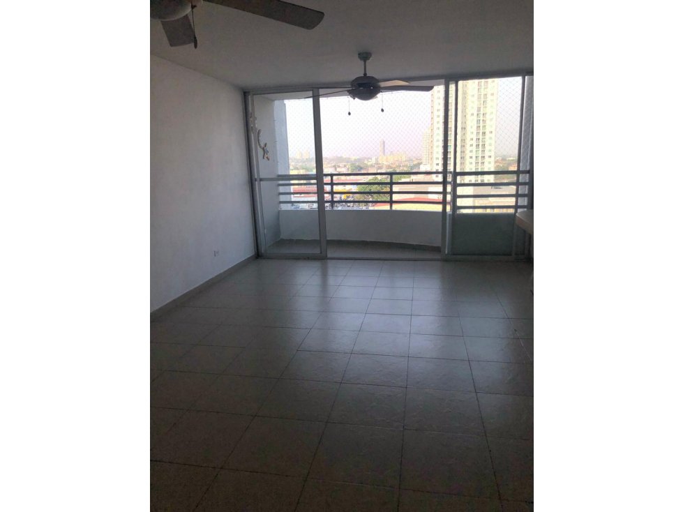 APARTAMENTO EN ALQUILER EN VIA ESPAÑA US$675 - 2