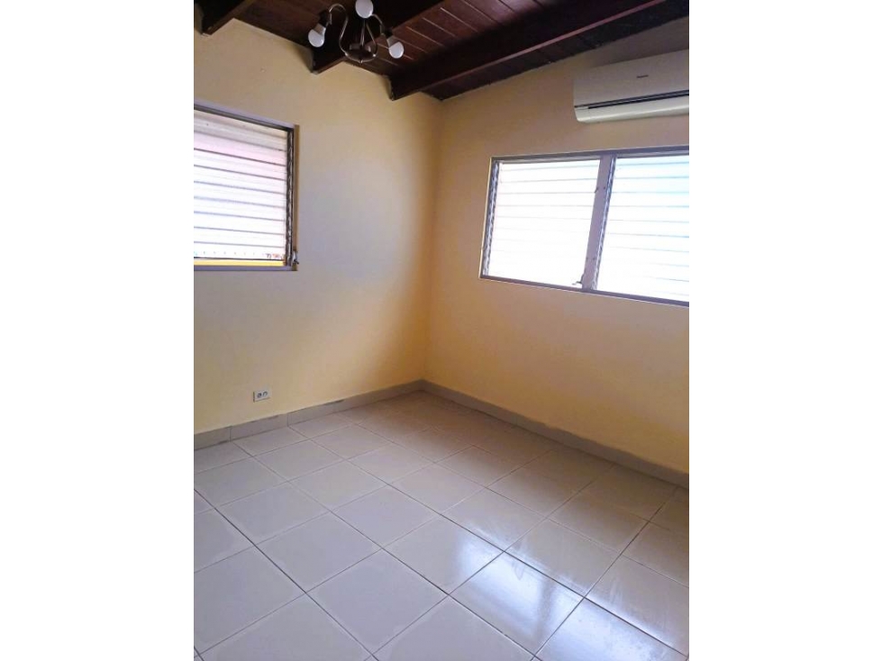 Se Alquila Casa Familiar/Oficina en Miraflores | Betania — foto 5