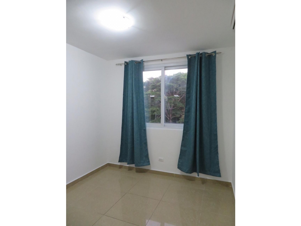 Se Alquila Apartamento En Tumba Muerto | Ph Urbis Tower — foto 5