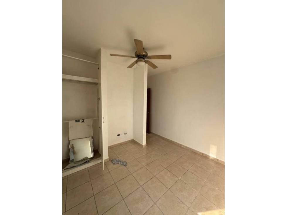 Se Alquila Apartamentos en Pueblo Nuevo | PH Altos de la Colina — foto 5
