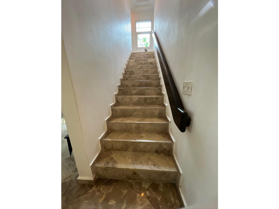 Casa En Venta En Altos Del Golf — foto 6