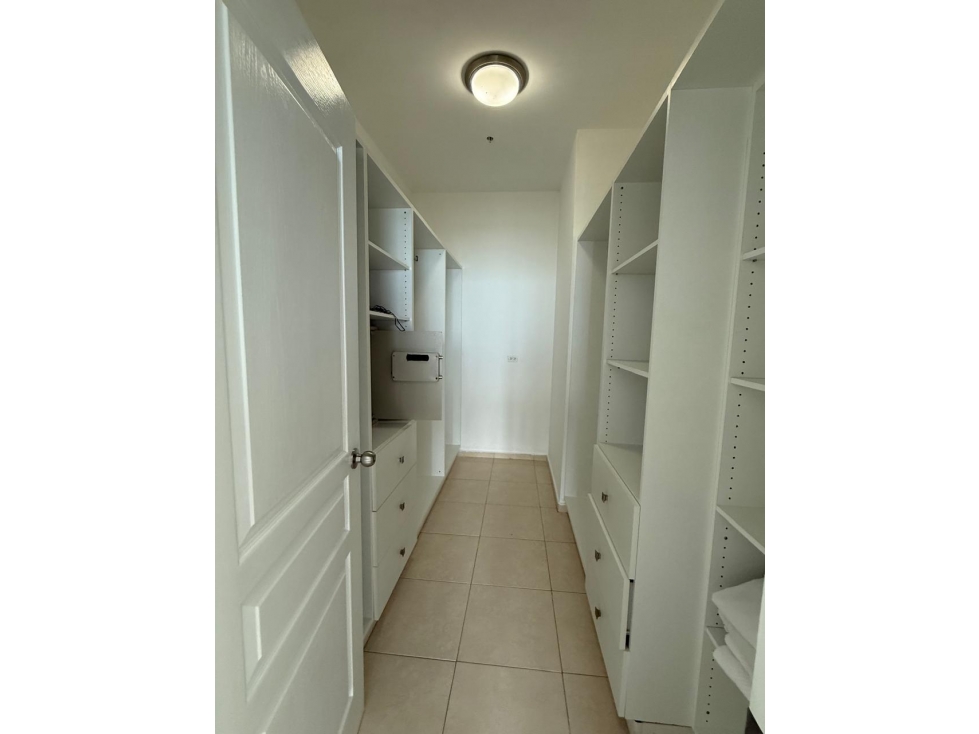 Apartamento Amoblado En Alquiler En Ave. Balboa | Ph Vista del Mar — foto 5