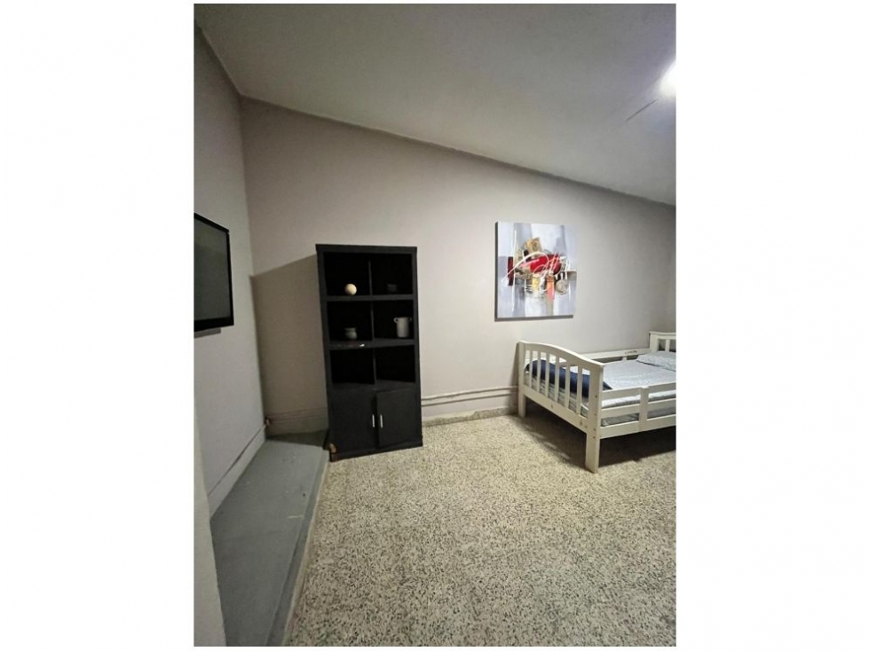 Casa Con Local en Venta y Alquiler en Parque Lefevre - 3