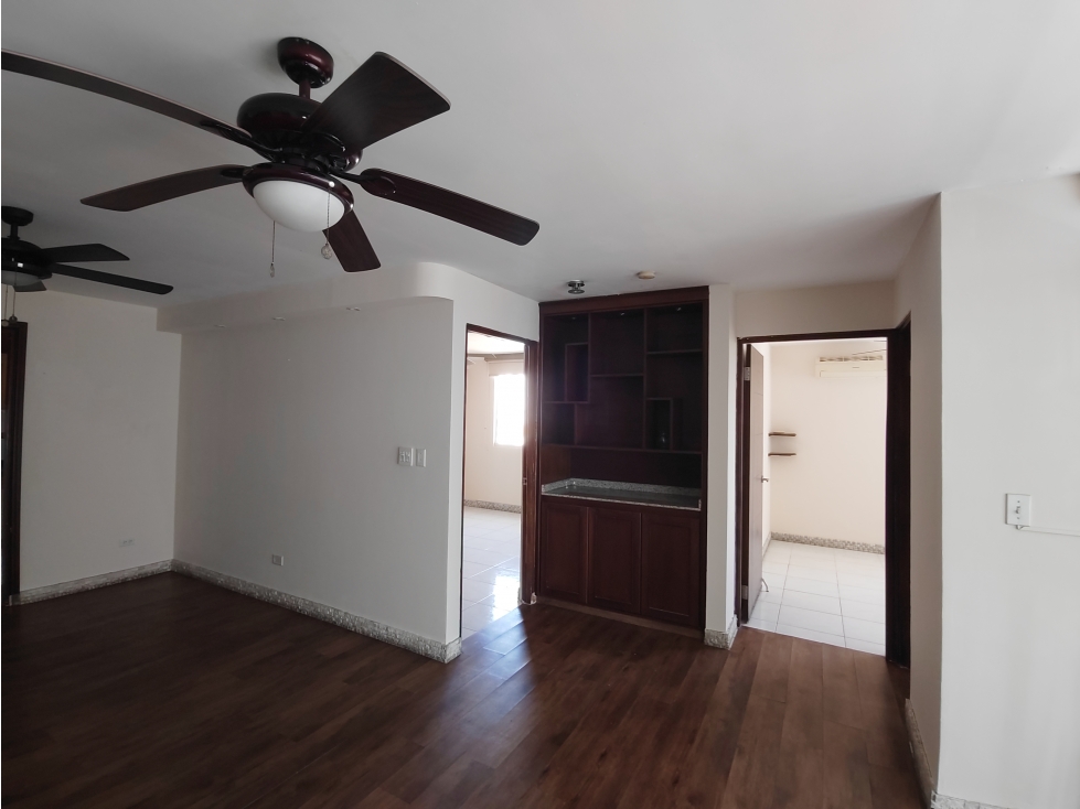 Apartamento En Alquiler En Hato Pintado A Pasos de Via España - 5