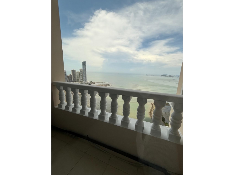 Apartamento Amoblado En Alquiler En Ave. Balboa | Ph Vista del Mar — foto 4