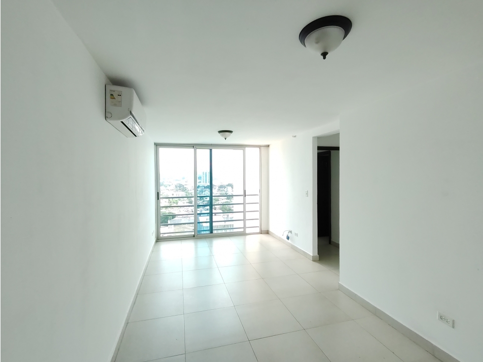 Apartamento en Alquiler en PH Arenas Park Parque Lefevre