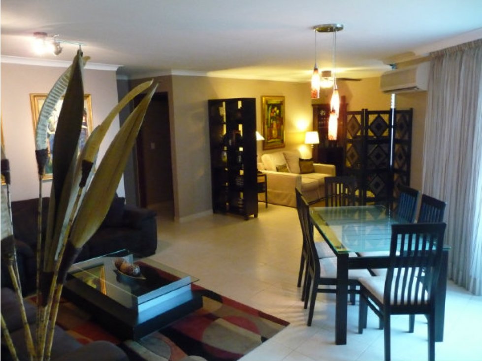 SE ALQUILA APARTAMENTO AMOBLADO EN BELLA VISTA