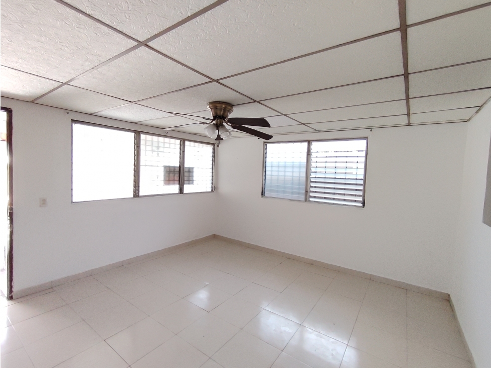 Casa en Alquiler en Betania Club X | Cerca del Metro 12 de Octubre