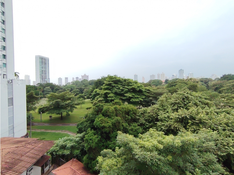 Alquiler en PH Green Point | Acceso directo al Parque Omar — foto 2