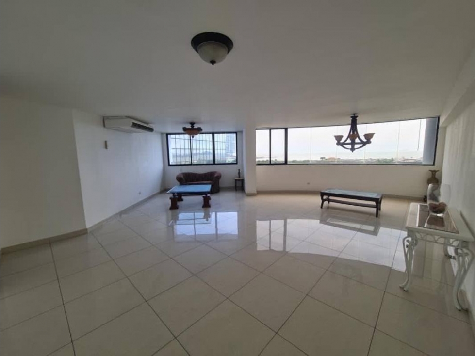 Se Vende Apartamento En Ave. Balboa PH Rocamar — foto 2
