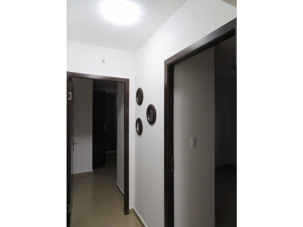 Se Alquila Apartamento En Tumba Muerto | Ph Urbis Tower — foto 6