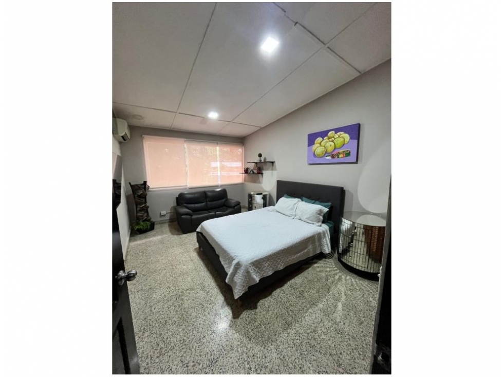 Casa Con Local en Venta y Alquiler en Parque Lefevre - 6