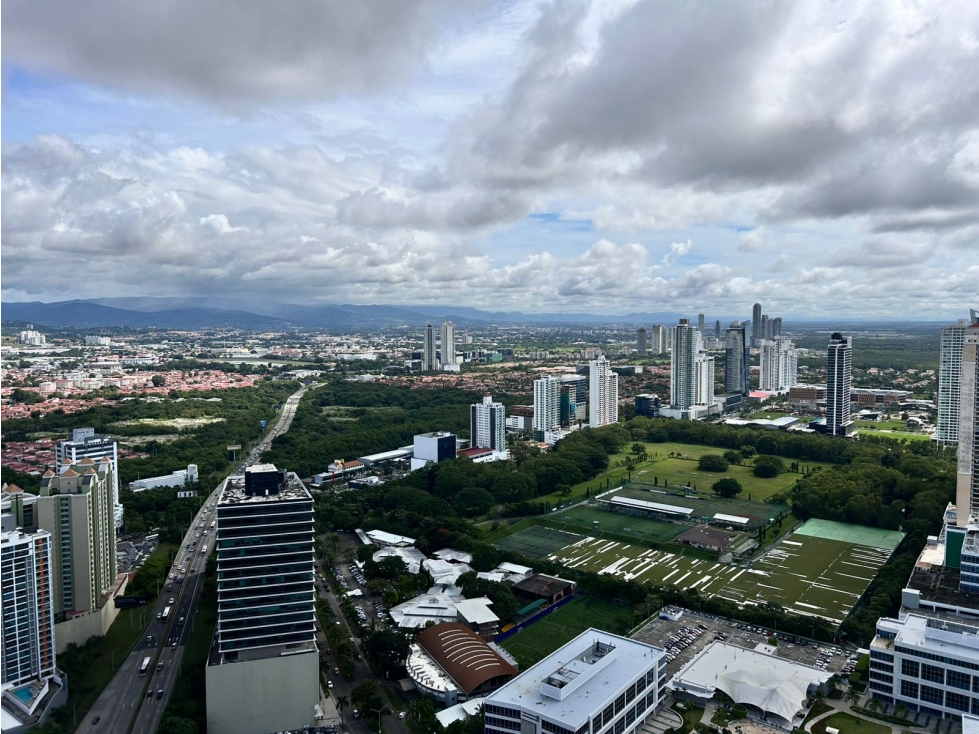 APARTAMENTO EN ALQUILER EN PH THE REGENT CON VISTA AL MAR — foto 2