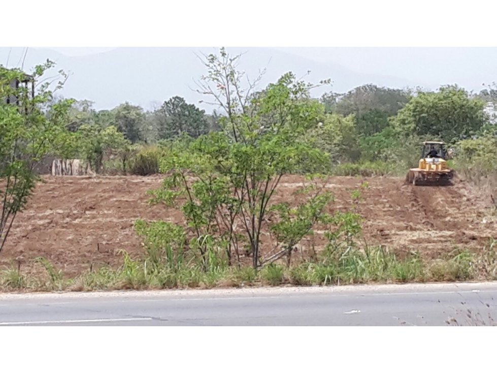 TERRENO EN VENTA PACORA SOBRE VIA INTERAMERICANA - 3