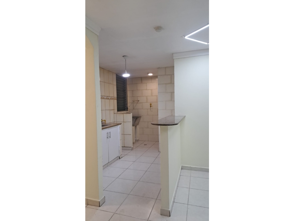 Se Vende Apartamento sobre Via España | PH Torres de España - 3