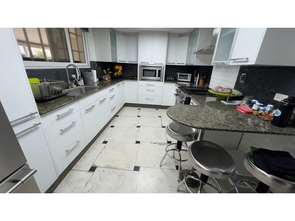 Casa En Venta En Altos Del Golf — foto 3