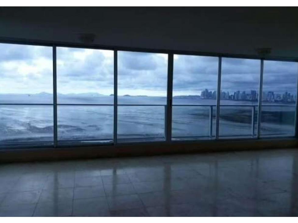 PH Murano | 323m² Frente al Mar | 3 Parking | $750K Negociable — foto 6