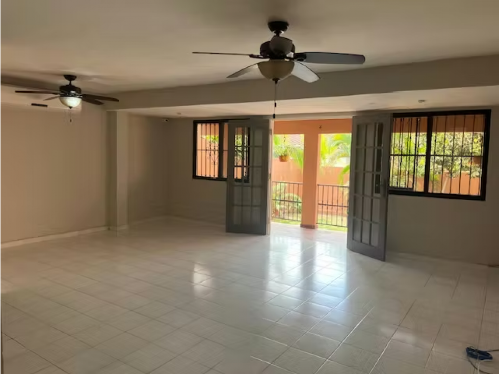 Casa en Alquiler en Altos De Panamá | Residencial Limajo