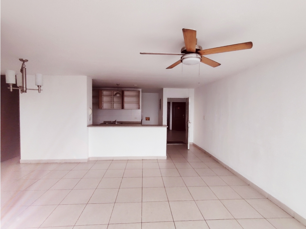 Apartamento En Alquiler Frente A Estación del Metro Ave. 12 de Octubre — foto 2