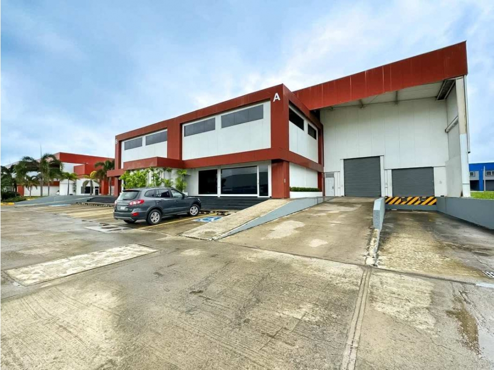 Alquiler de Galera en Parque Industrial Las Américas, Vía Panamericana - 2