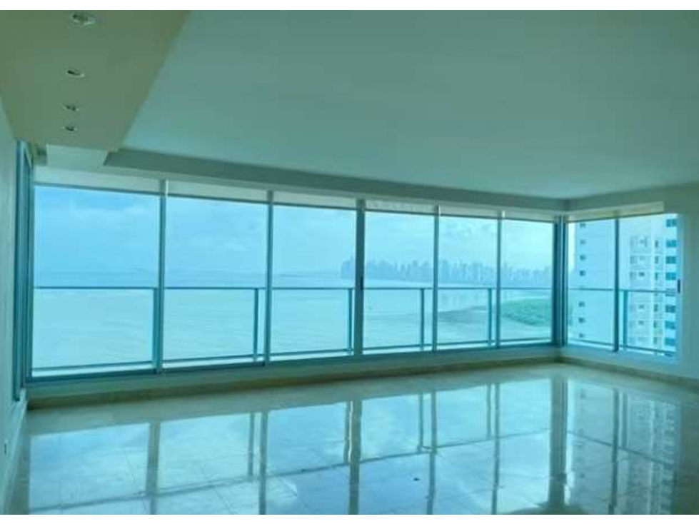PH Murano | 323m² Frente al Mar | 3 Parking | $750K Negociable — foto 2
