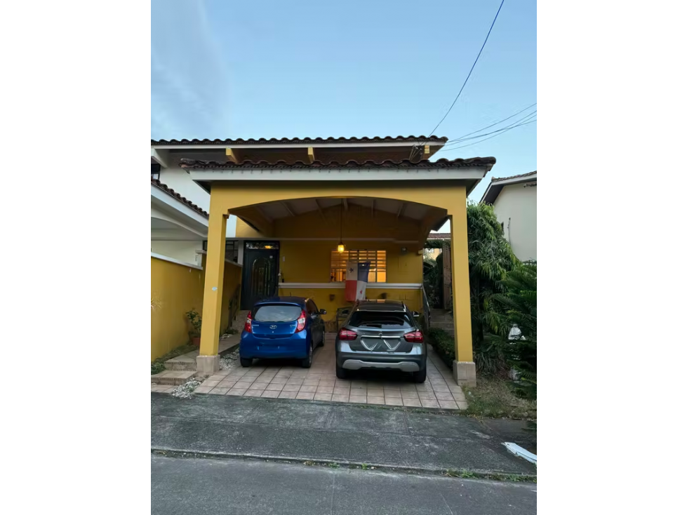Casa en Alquiler en Altos de Panamá | Colinas de Santa Bárbara