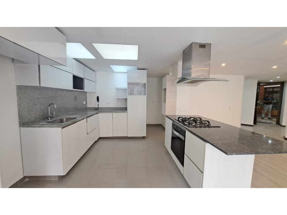VENDO APARTAMENTO EN SANTA BIBIANA - PRECIO DE OPORTUNIDAD — foto 4