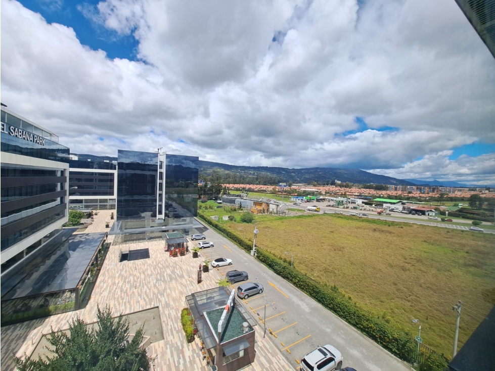GRAN CONSULTORIO EXTERIOR — foto 4