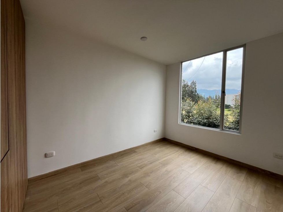 VENDO APARTAMENTO AMPLIO E ILUMINADO EN CAJICA — foto 4