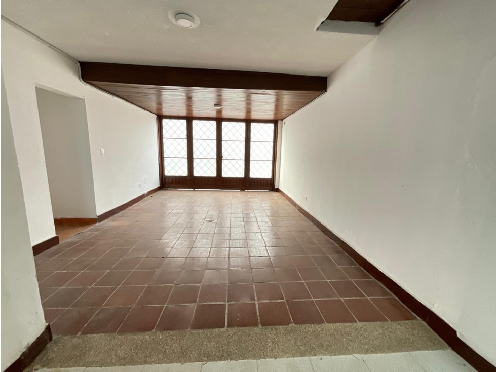 VENDO CASA PARA REMODELAR EN TOCANCIPA - 4