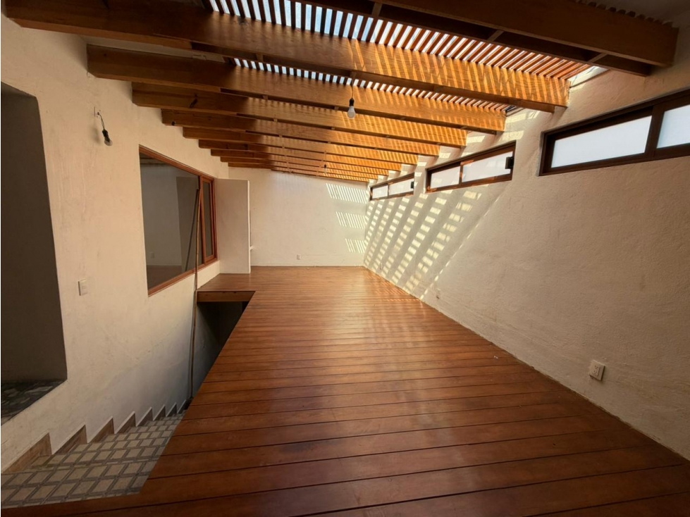 CASA EN RENTA VALLE DE BRAVO — foto 4