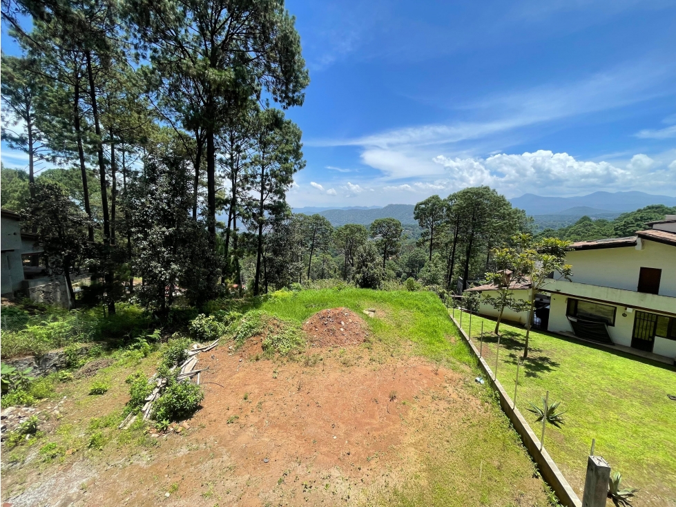 TERRENO EN VENTA A TAN SOLO 10 MINUTOS DEL CENTRO DE AVANDARO