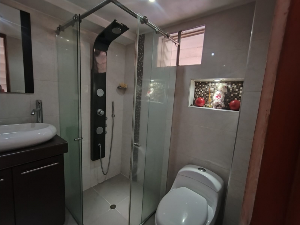Casa en venta barrio Colseguros 180m2 — foto 5