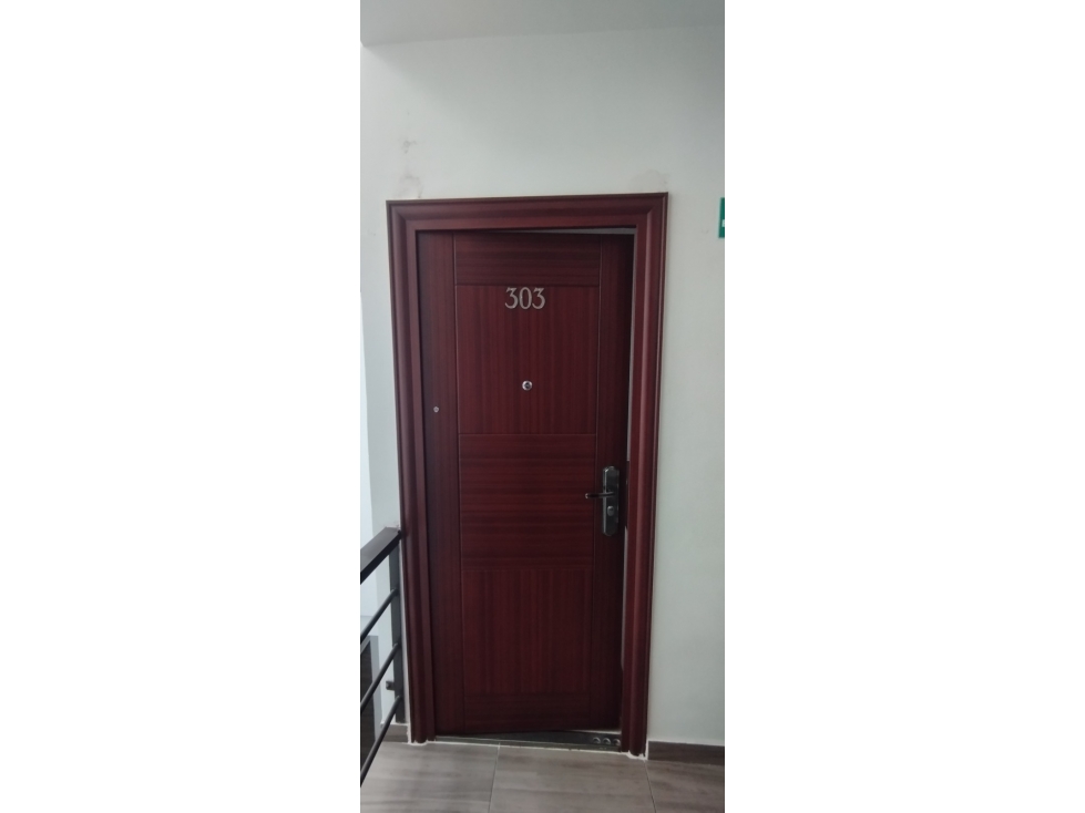 Apartamento en venta 2 piso chipre — foto 2