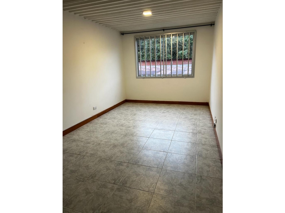 Apartamento en venta Altos de Granada