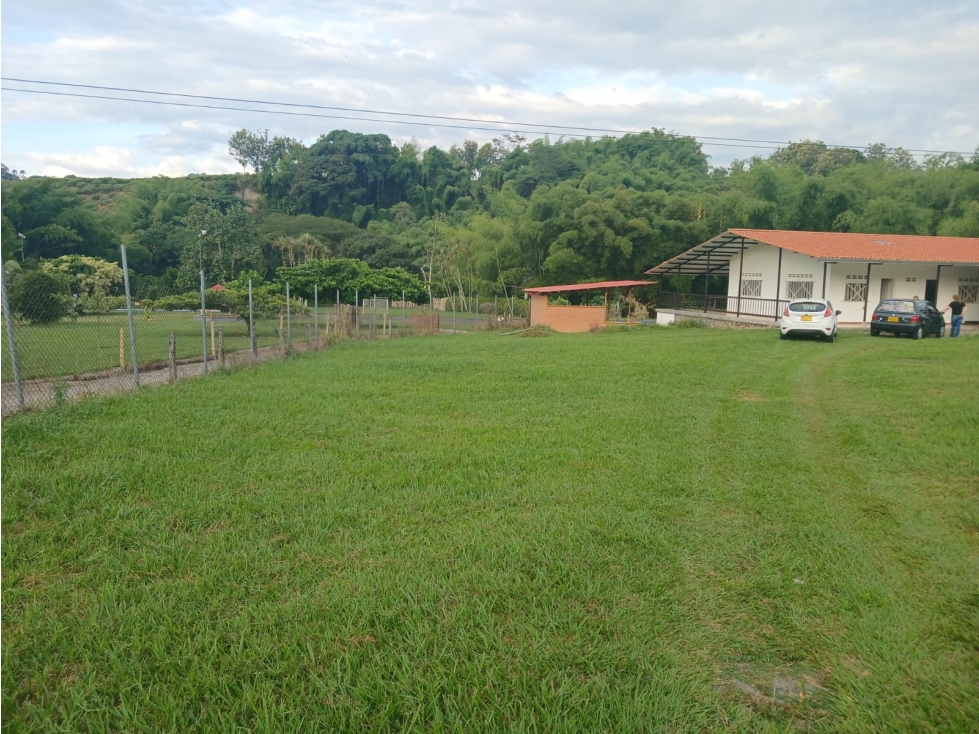 Casa lote Santagueda en venta 6700m2