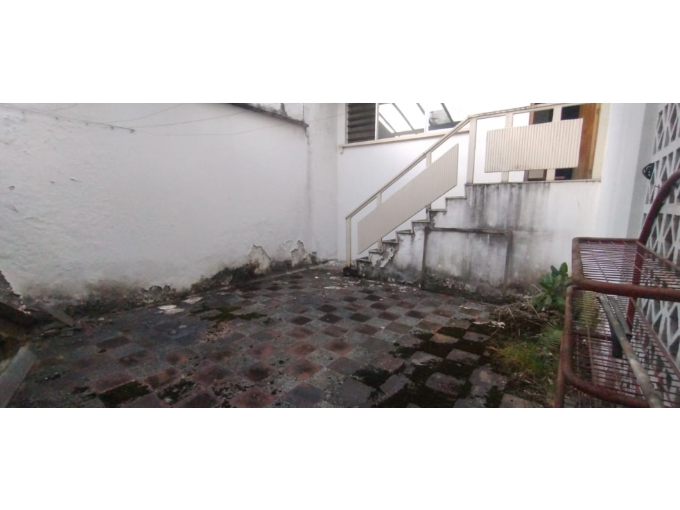 Casa lote en venta para remodelar 350m2 sector La Camelia — foto 3