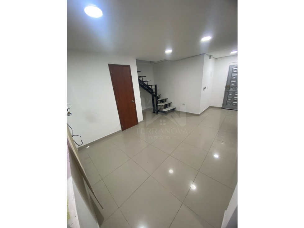 Apartamento Duplex en venta campohermoso — foto 3