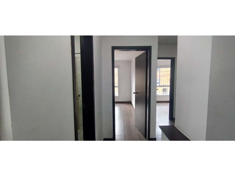 Apartamento en venta 2 piso chipre — foto 3