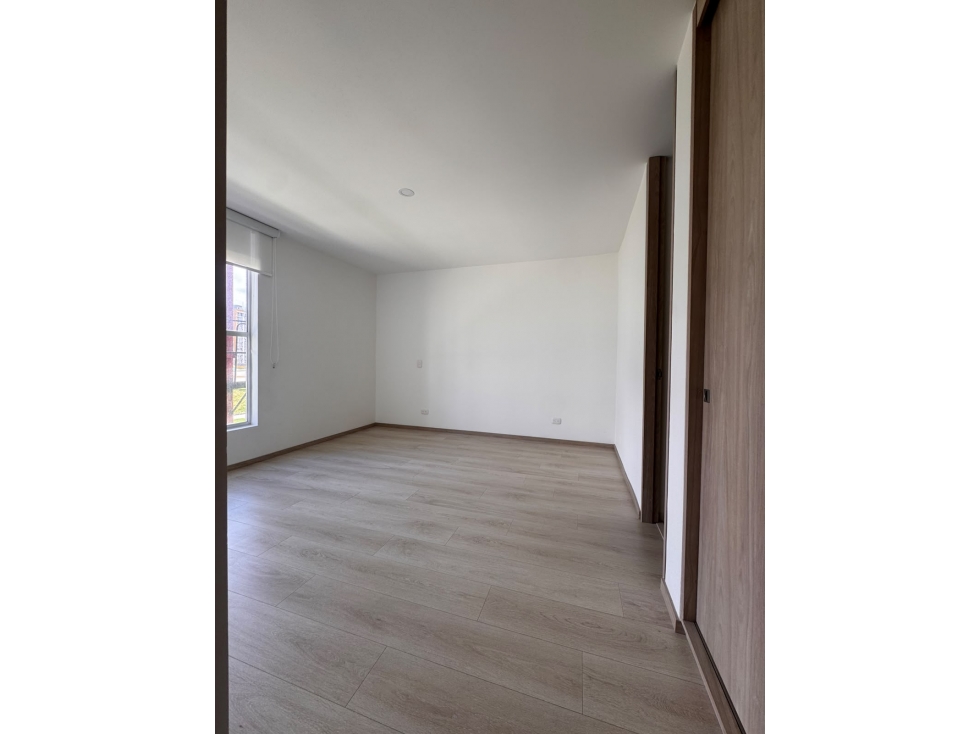 Apartamento en Arriendo sector Bella Suiza — foto 3