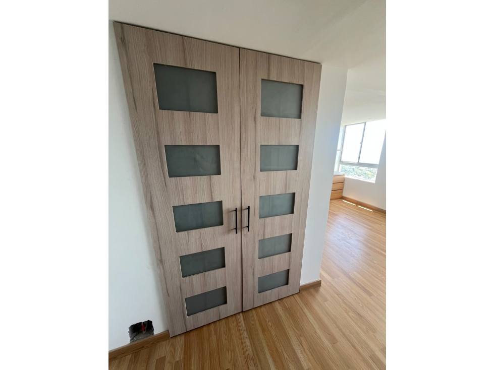 Apartamento en Arriendo sector Alcazares — foto 2