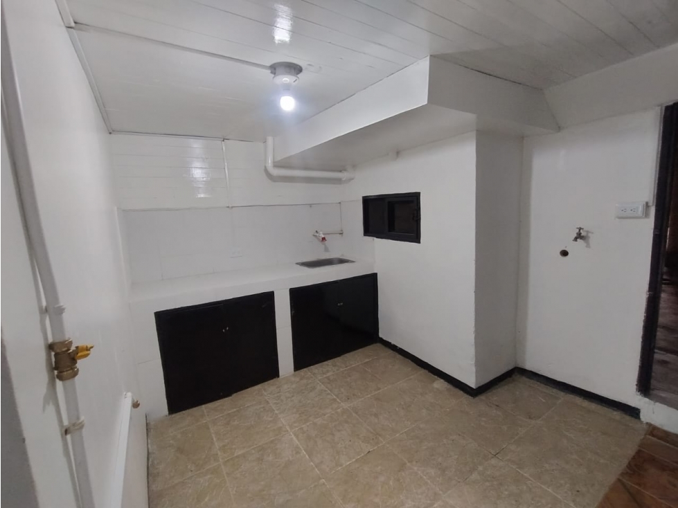 Apartamento de 2 habitaciones barrio Las Americas 2piso 32m2 — foto 3