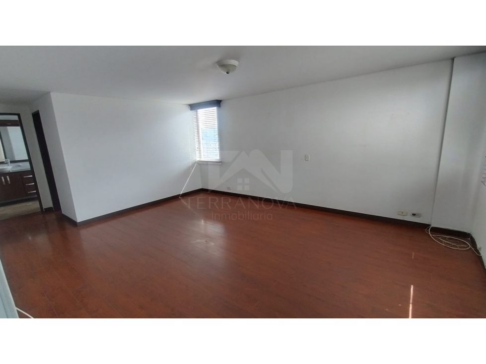 Apartamento en arriendo Avenida Santander 140m2 — foto 4