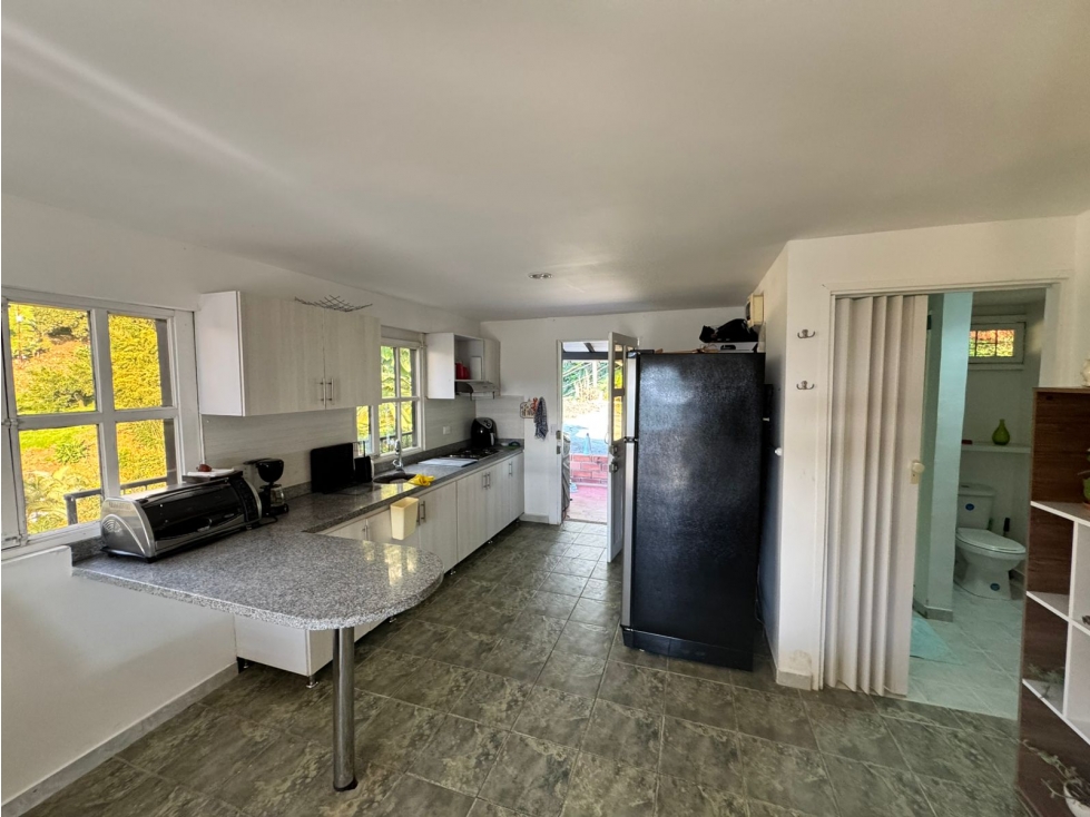 Casa finca sector san peregrino 4000m2 — foto 4