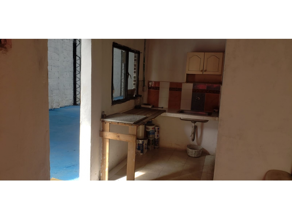 Bodega en venta sector Liborio 220m2 (TIERRERO) - 4