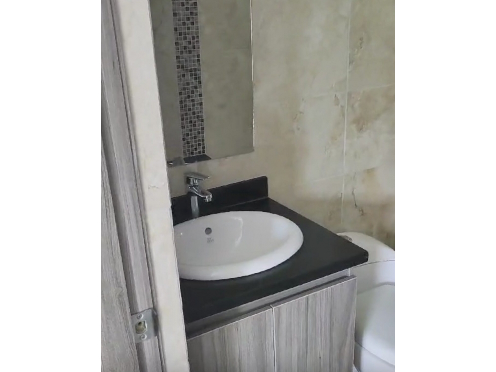 Apartamento en venta conjunto cerrado Alta Suiza Piso 11 — foto 4