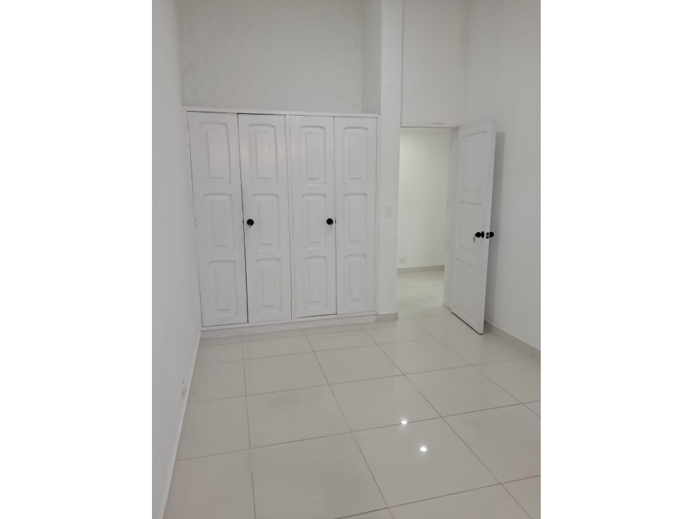 Local en Arriendo Av paralela — foto 3