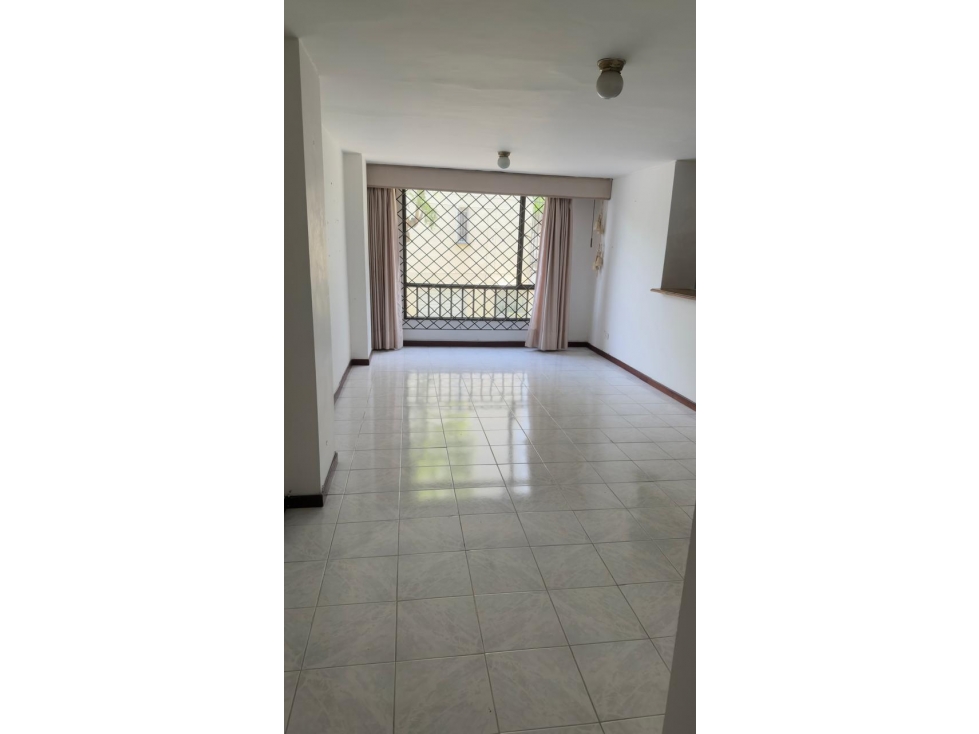 Apartamento en Arriendo sector Milan - 3