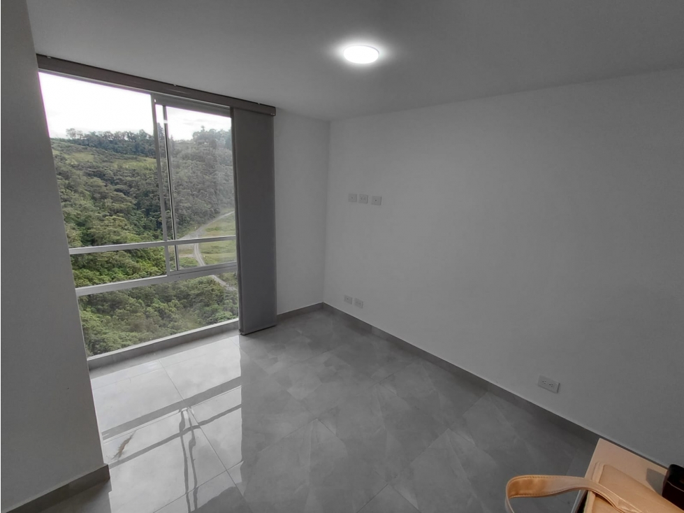Apartamento en Arriendo sector Altos de la Sultana